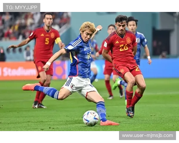 日本在卡塔尔世界杯中被哪支球队击败淘汰的比赛详情与战术分析