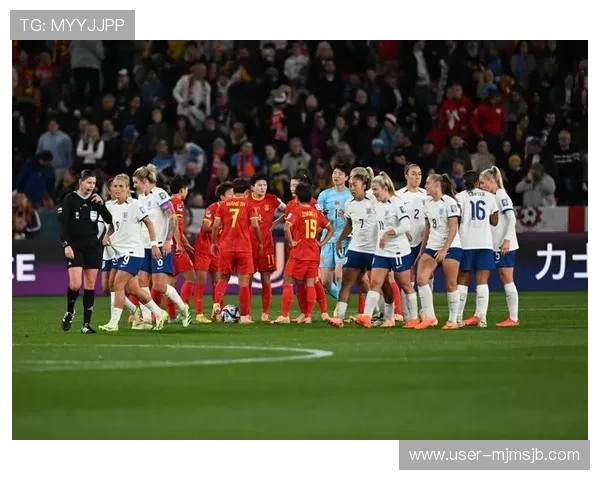 足球世界杯预选赛图片高清大图展现赛场激烈角逐的精彩瞬间